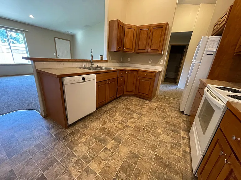 13323 E Valleyway Ave #1 — Photo 8