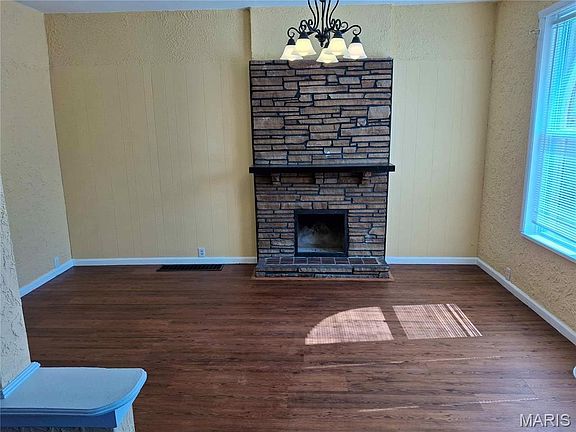 3rd image of 2709 Keokuk St