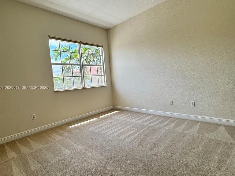 5819 Hampton Hills Blvd — Photo 9