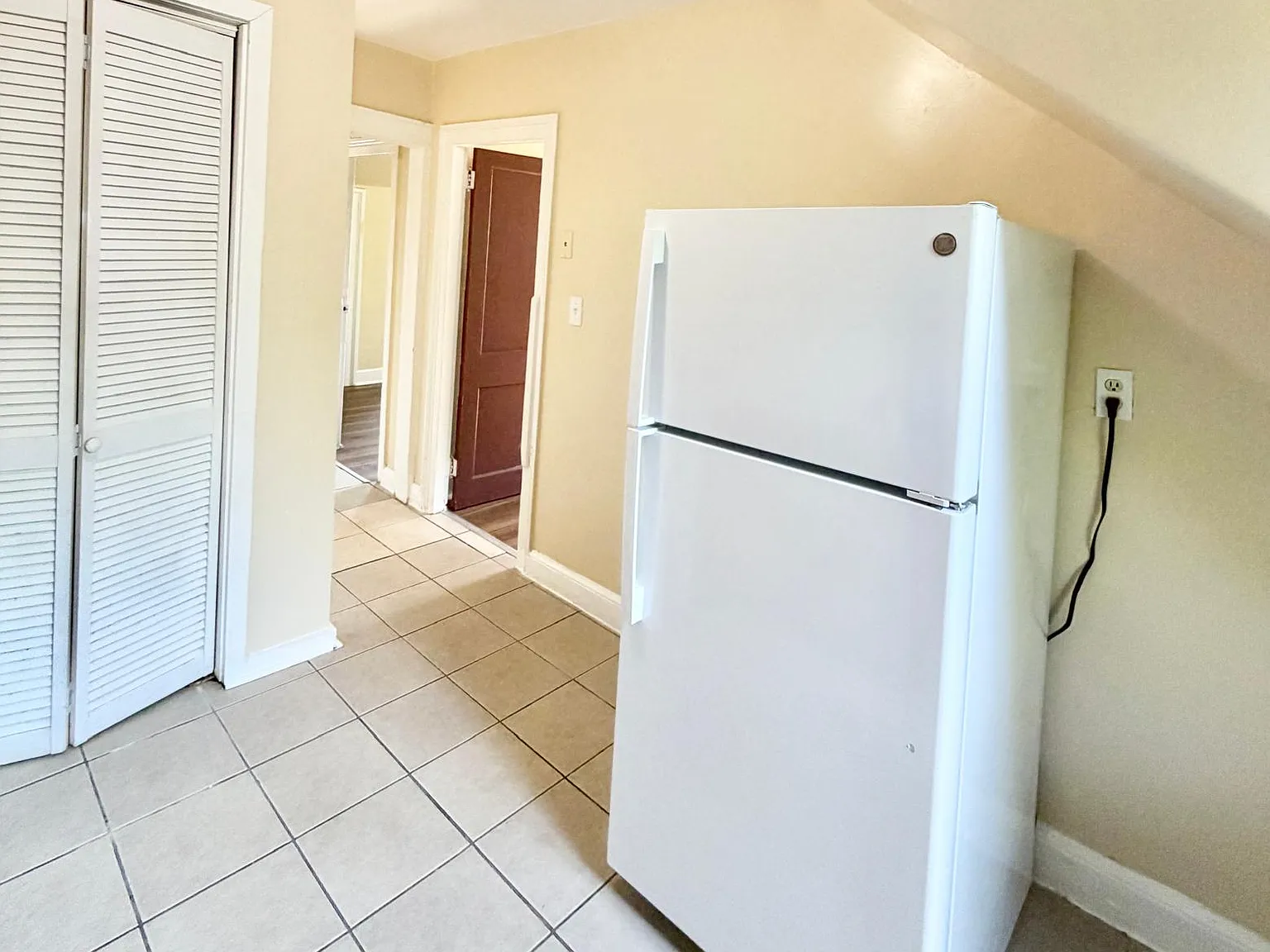 2 bed, 850 sqft, $1,475 — Photo 2