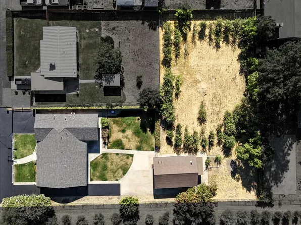 799 Lucas Rd, Lodi, CA 95242