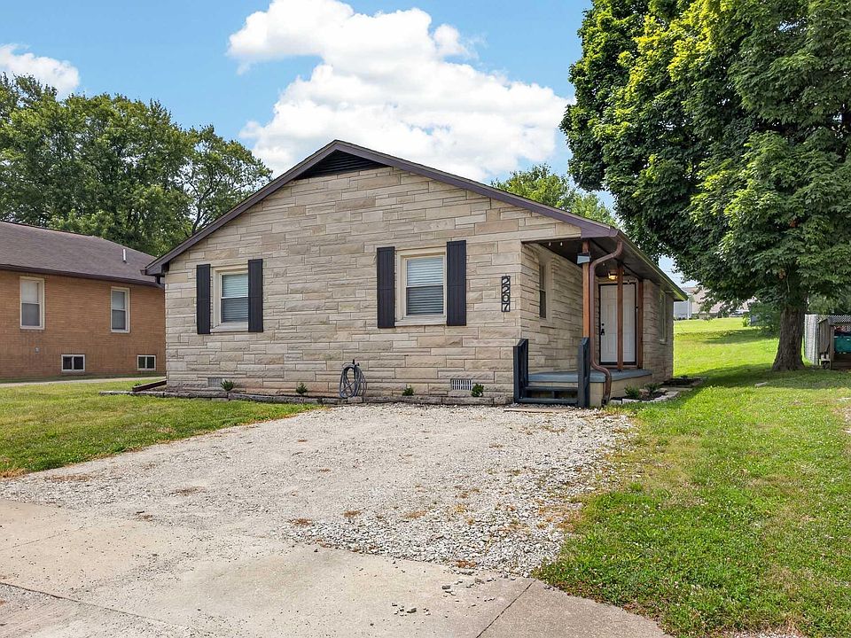 1st image of 2207 I St