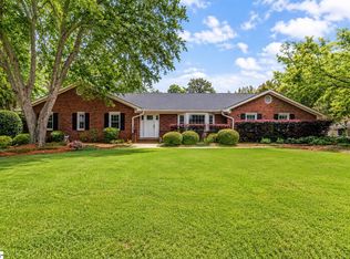 7 Coventry Rd, Greenville, SC 29615