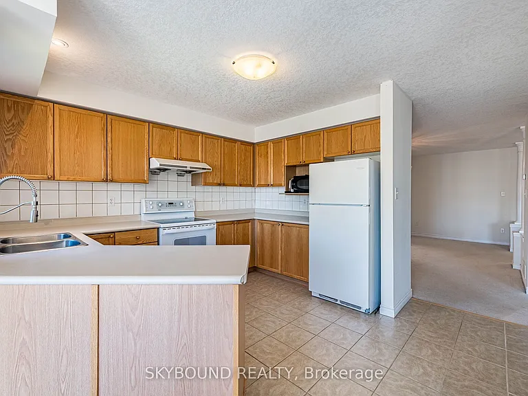 735 Karlsfeld Rd — Photo 17