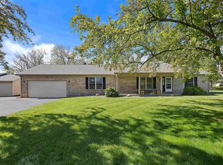 5802 E Chalmers Rd, Monticello, IN 47960