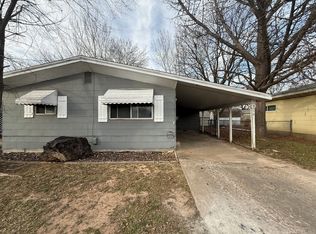 2119 W Nichols St, Springfield, MO 65802