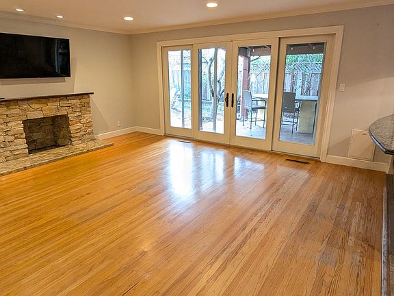 5th image of 1520 Bedford Ave