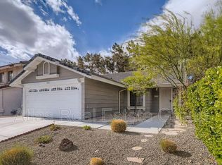 8917 Beach Front Dr, Las Vegas, NV 89117