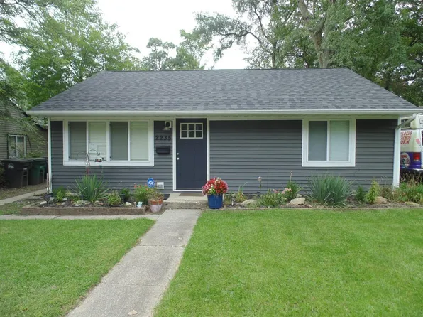 2235 Union St, Lake Station, IN 46405