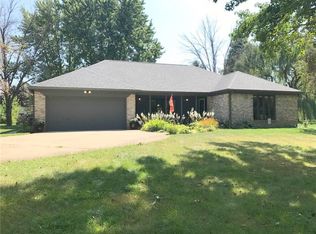7635 W Mockingbird Ct, Fairland, IN 46126