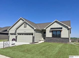 2903 N 166th St, Omaha, NE 68116