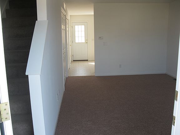2nd image of 401 W 1st Ave