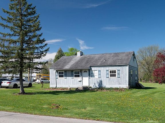 2nd image of 1406 Reckeweg Rd