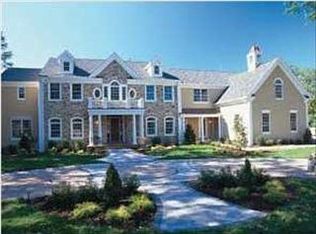 11 Delmar Way, Monroe, NJ 08831