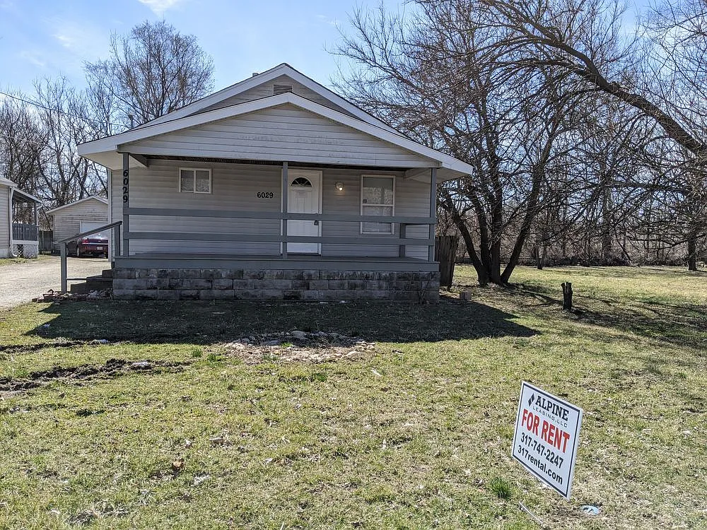 6029 E English Ave photo 1