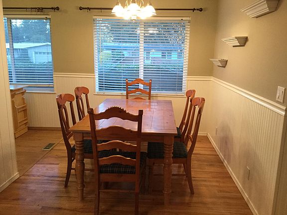 3rd image of 15327 SE 24th St