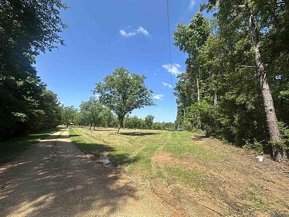 4th image of 2725 Holly Ridge Rd