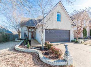 456 N Ericson Rd, Cordova, TN 38018