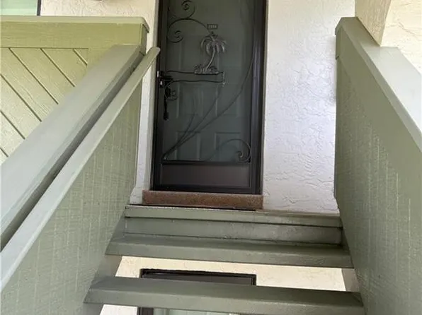 (undisclosed Address), Naples, FL 34112