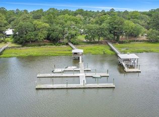 1015 Cherry St NE, Townsend, GA 31331