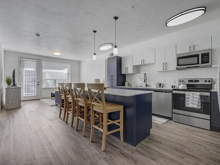 Sequoia Apartments at Turner Mill — Photo 12