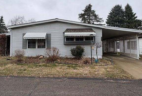 2nd image of 2672 Chickadee St