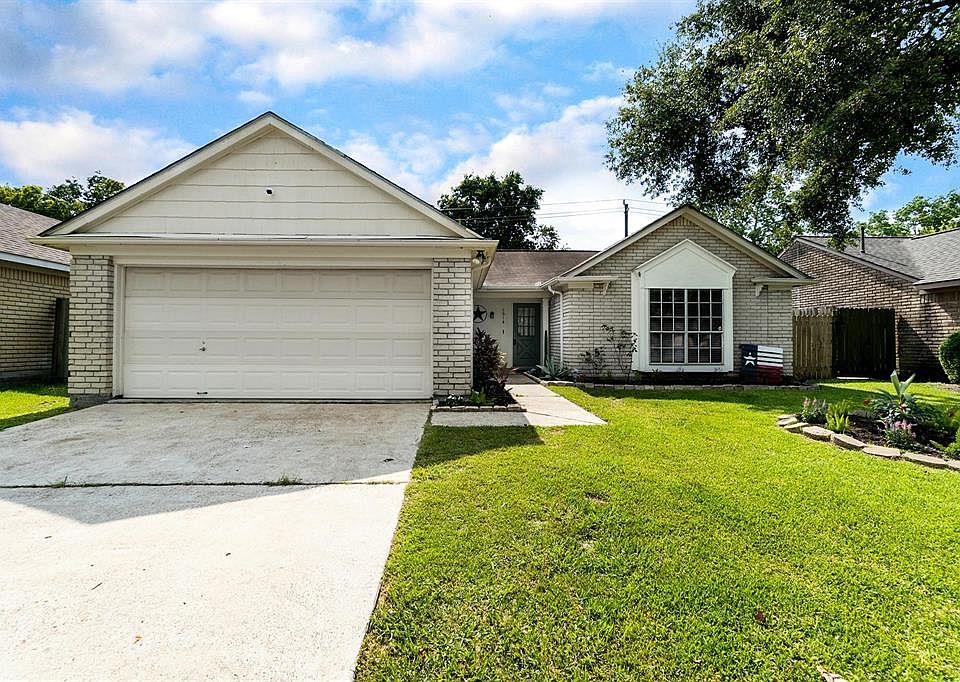 1st image of 1514 Meadow Park Dr