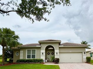 16724 NW 8th St #16724, Pembroke Pines, FL 33028
