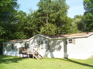 100 Gordon Ln TRLR 231, Gansevoort, NY 12831