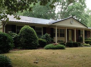 1235 Glenwood Dr, Cookeville, TN 38501