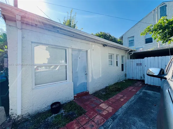 1536 Polk St #5, Hollywood, FL 33020