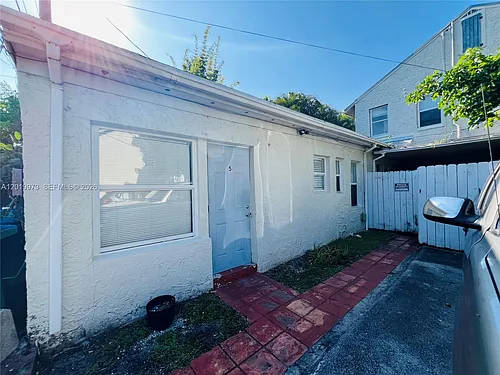 1536 Polk St #5 Photo 1