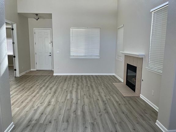 4th image of 3332 Stefano Dr