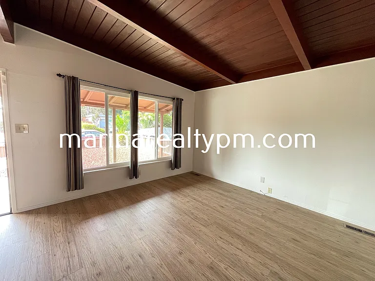 816 Del Mar Ave — Photo 3