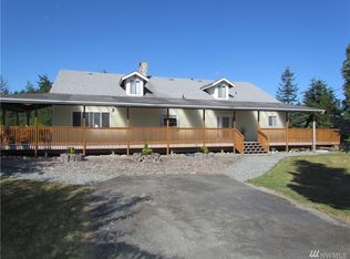 771 Lewis Rd, Port Angeles, WA 98362