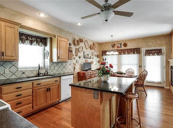 3rd image of 15935 NW 131st Ct