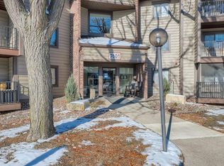7601 W 101st St APT 307, Bloomington, MN 55438
