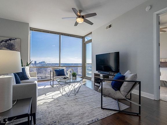 4th image of 270 17th St NW Unit 2109