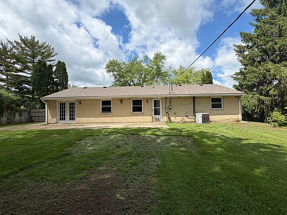 5th image of 2942 County Line Rd