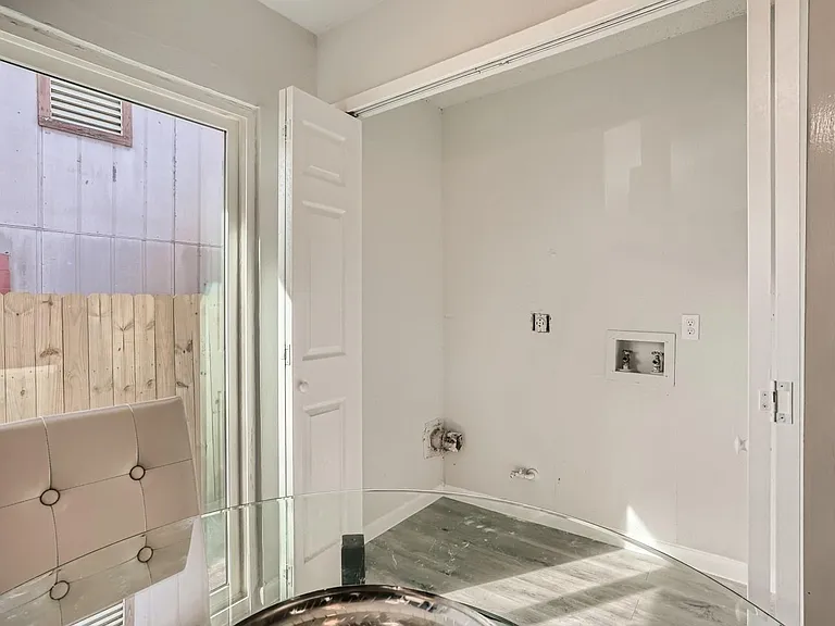 12314 Dellrey Dr #B — Photo 14