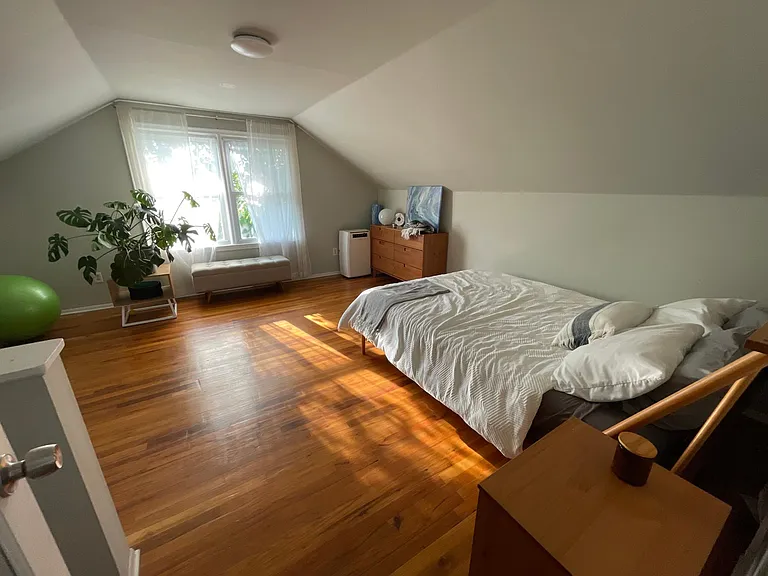 Master Bedroom Upper Floor