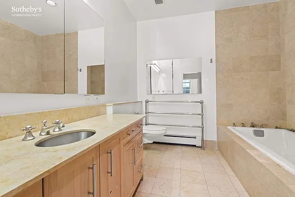 Rented by Sotheby's International Realty | media 25