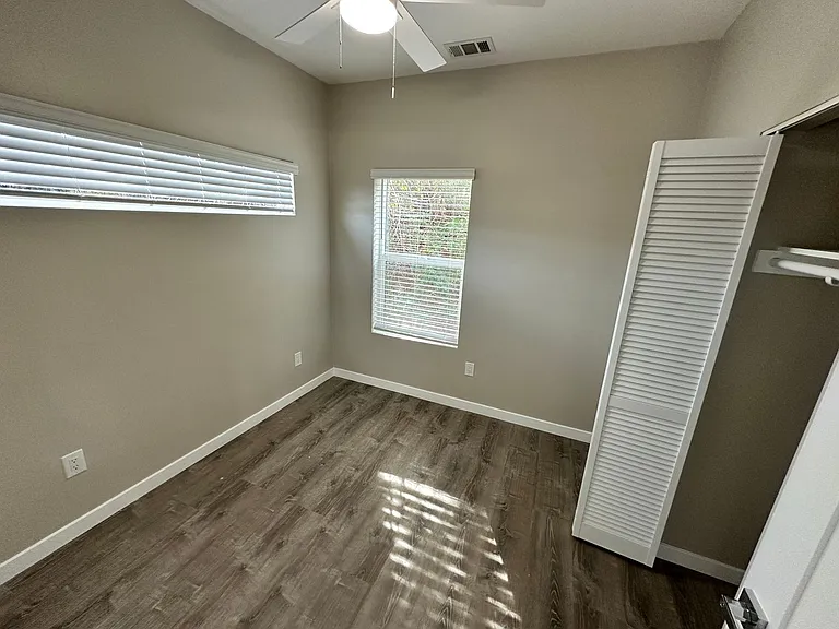 5128 Alumni Pl — Photo 9