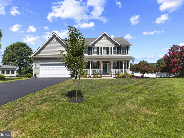 104 Woods Rd, Chester, MD 21619