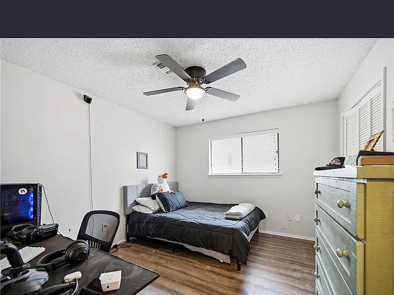 13614 Whitecap Blvd — Photo 4