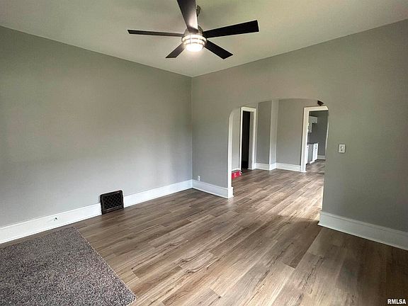 5th image of 1533 W Lombard St