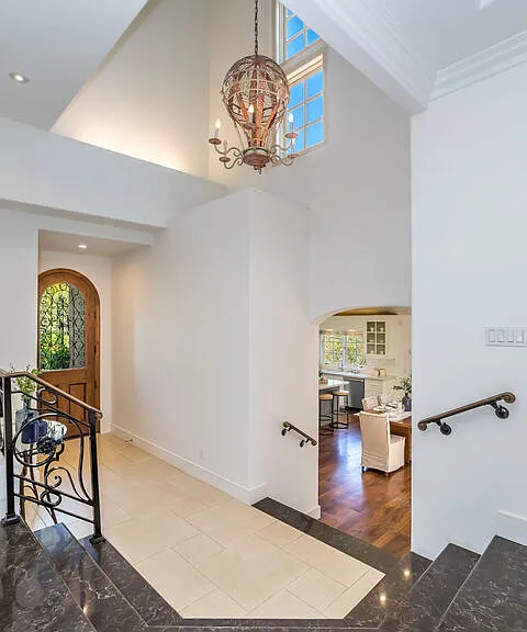 941 N Norman Pl — Photo 21