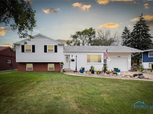 303 Breckman St, Walbridge, OH 43465