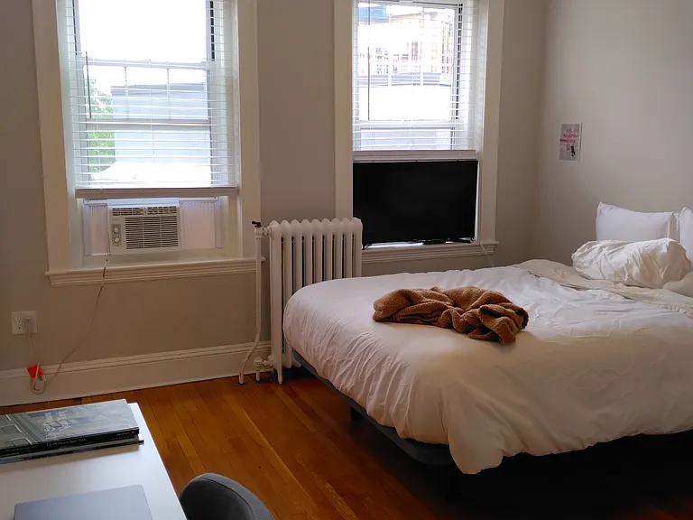 114 Riverway #20 — Photo 3
