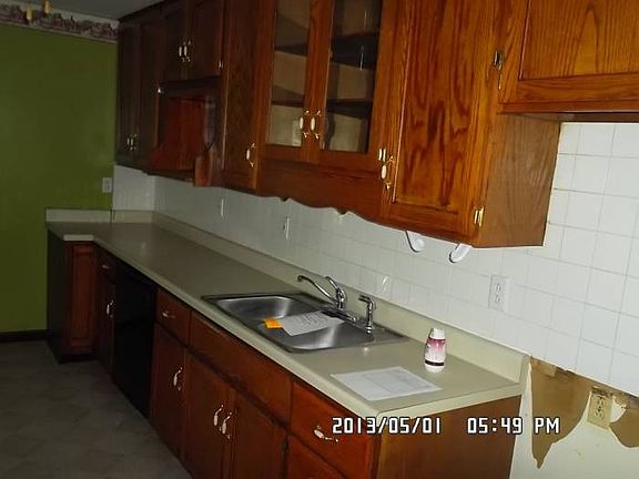 2nd image of 258 Cedarwood Ave